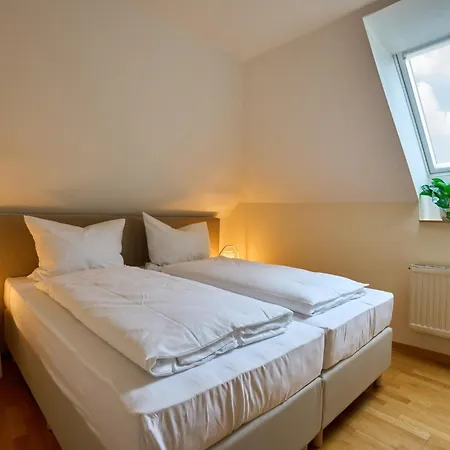 Marx - Charmantes Apartment Im Stadtzentrum Von Trier - Bis 6 Gaeste, 2 Schlafzimmer, Wlan & Waschmaschine *