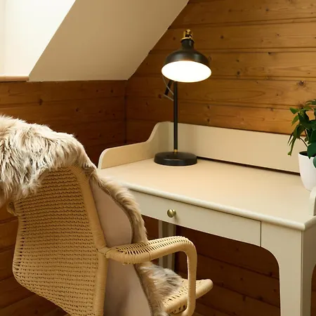 Marx - Charmantes Für 6 Gäste In - Stadtzentrum - Küche - Waschmaschine *