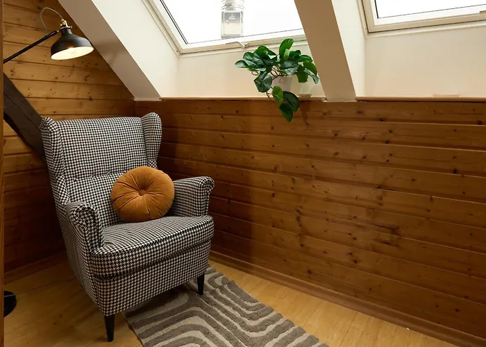 Marx - Charmantes Im Stadtzentrum Von - Bis 6 Gaeste, 2 Schlafzimmer, Wlan & Waschmaschine