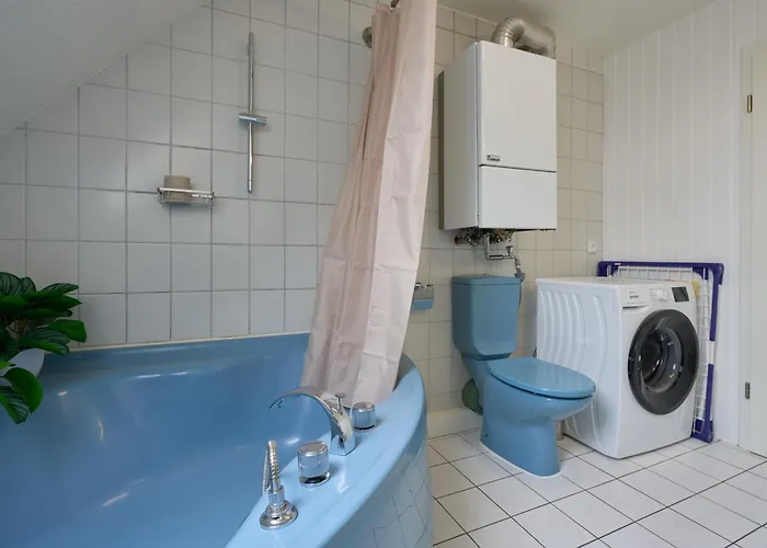 Apartmán Marx - Charmantes Im Stadtzentrum Von - Bis 6 Gaeste, 2 Schlafzimmer, Wlan & Waschmaschine *